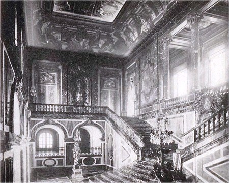 Palais_Rose_-_Grand_escalier